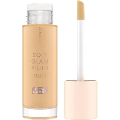 Base de Maquillaje Fluida Catrice Soft Glam Filter Nº 020 Light Mediu