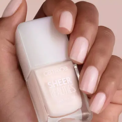 Esmalte de uñas Catrice Sheer Beauties Nº 010 Milky Not Guilty 10,5