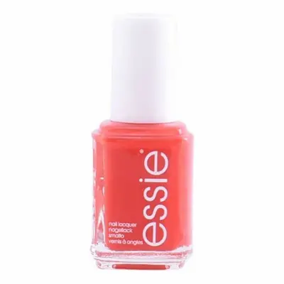 nail polish Essie