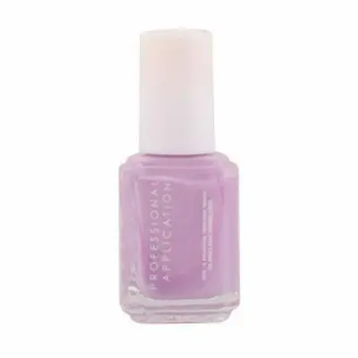 nail polish Essie