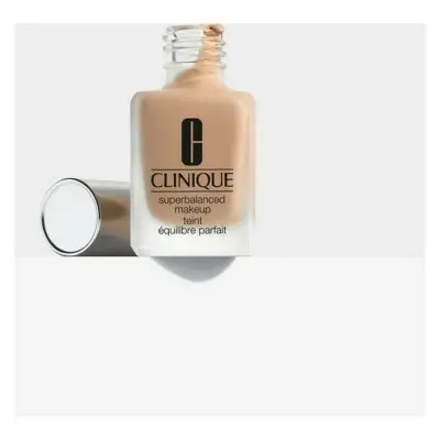 Liquid Make Up Base Clinique Superbalanced (30 ml)